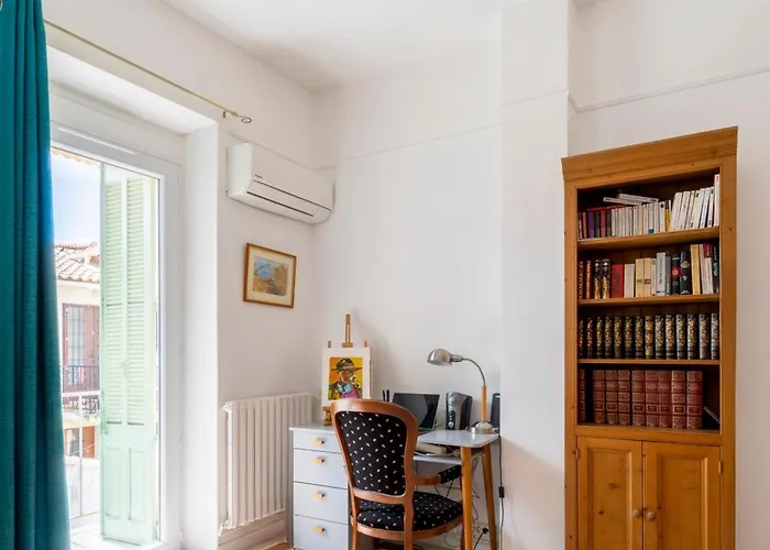 Patio Prive Au Coeur De Nimes Clim Arenes A Pied Nîmes