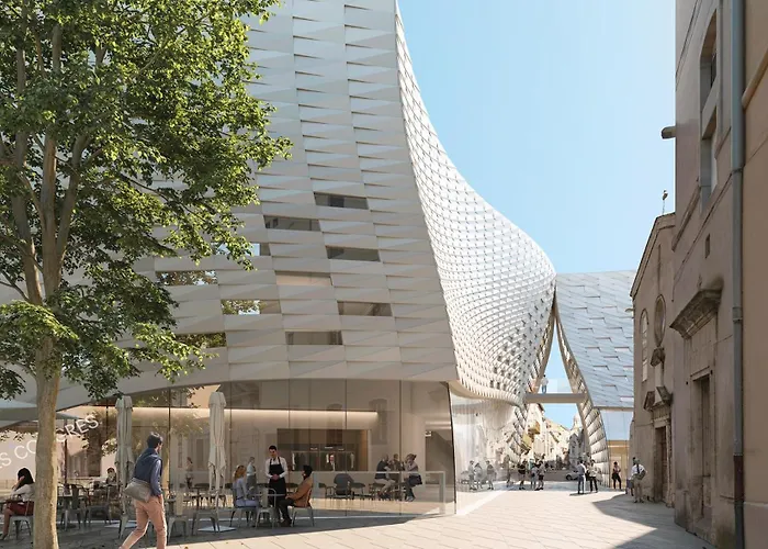 Pépin le bref Cour Privée Wifi proche Arènes * Nîmes